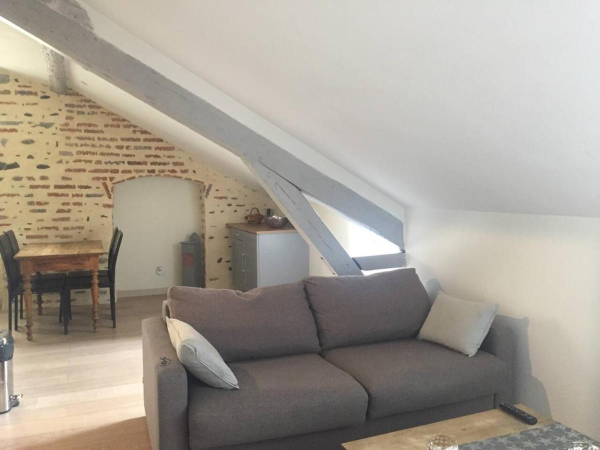 Appartement Cosy Entre Bosquet Et Beaumont โป ภายนอก รูปภาพ