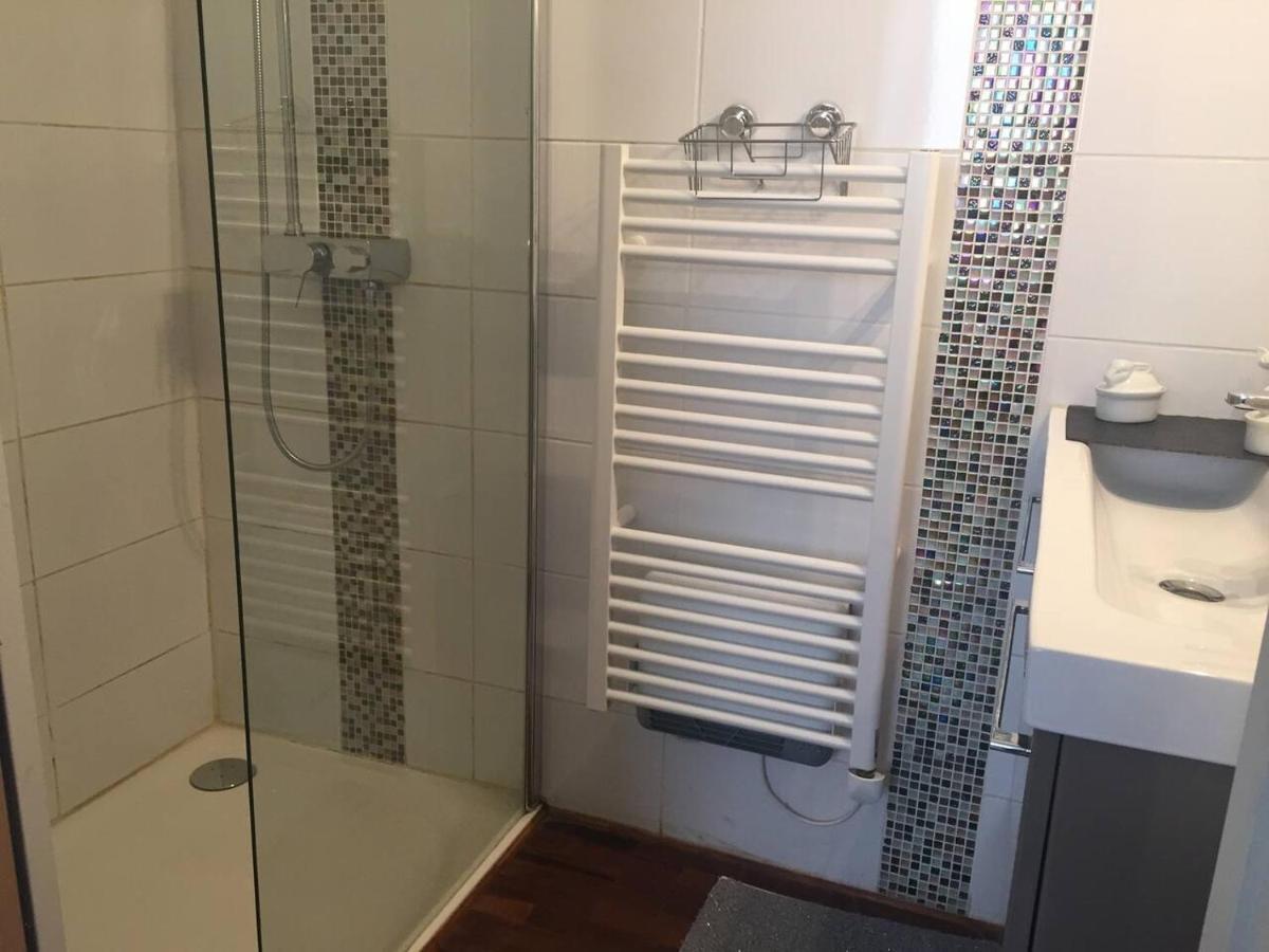 Appartement Cosy Entre Bosquet Et Beaumont โป ภายนอก รูปภาพ