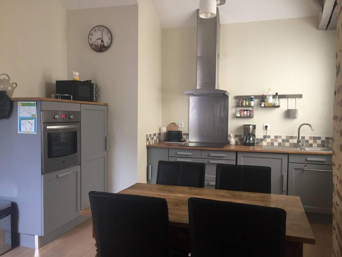 Appartement Cosy Entre Bosquet Et Beaumont โป ภายนอก รูปภาพ