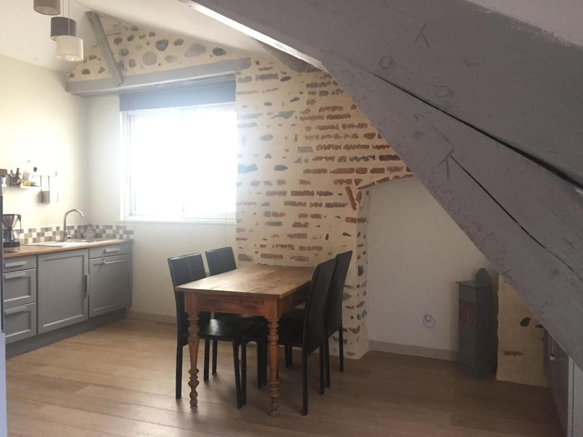 Appartement Cosy Entre Bosquet Et Beaumont โป ภายนอก รูปภาพ