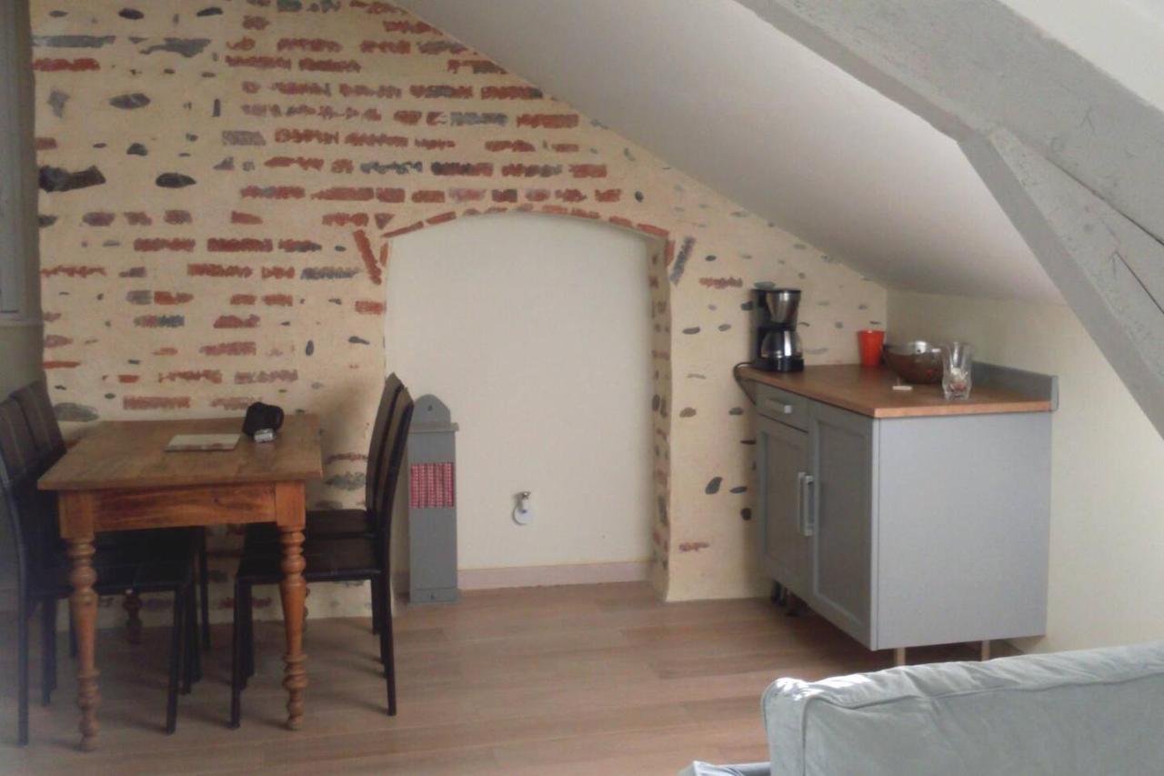 Appartement Cosy Entre Bosquet Et Beaumont โป ภายนอก รูปภาพ